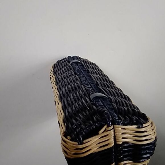 J CREW FACTORY HAVANA NAVY BLUE AND NATURAL WICKER STRAW CLUTCH EVENING BAG - Picture 8 of 16